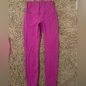 Vivid plum 25” lulu leggings